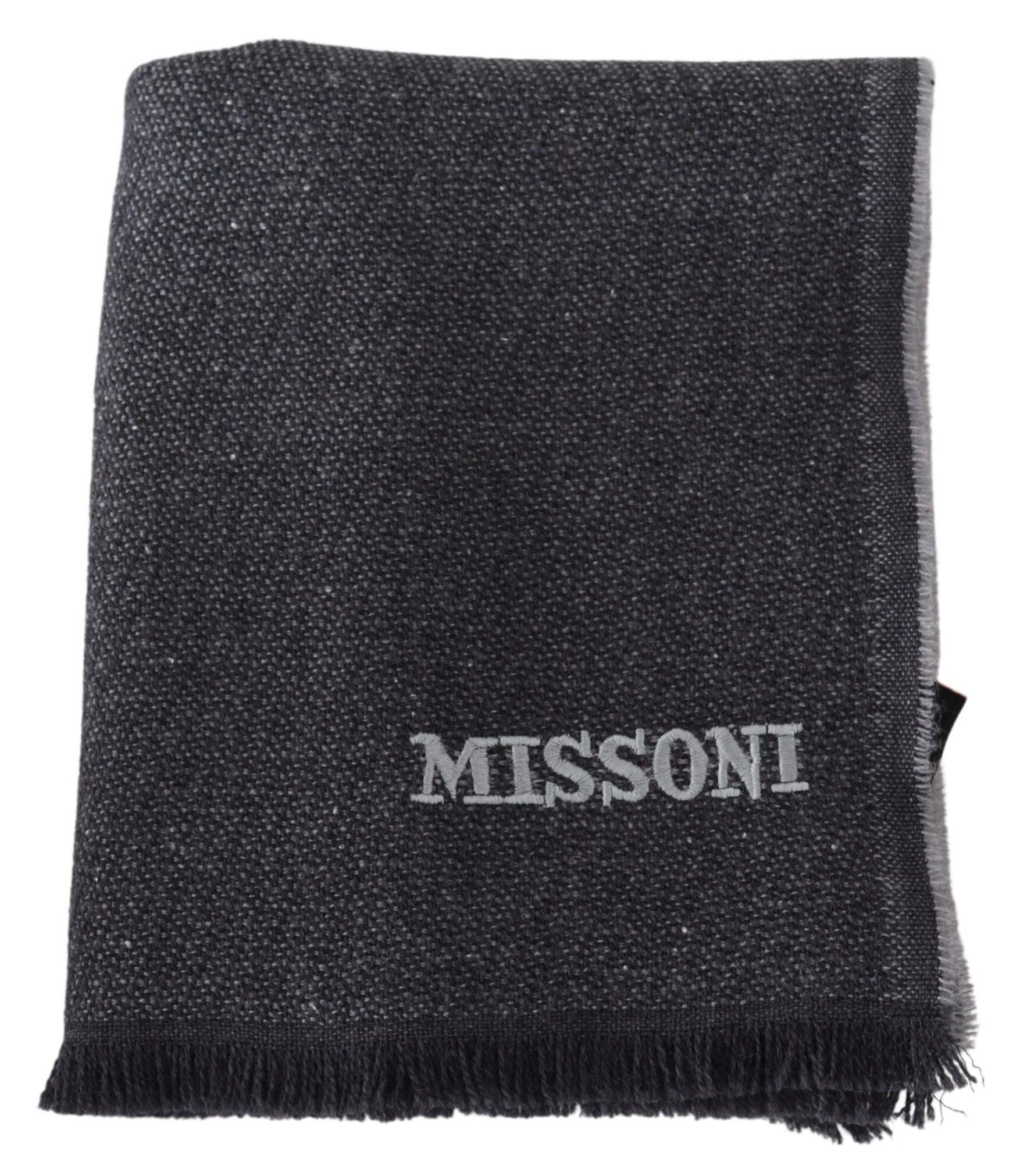 1498267.jpg Elegant Wool Scarf with Signature Embroidery - Image 4