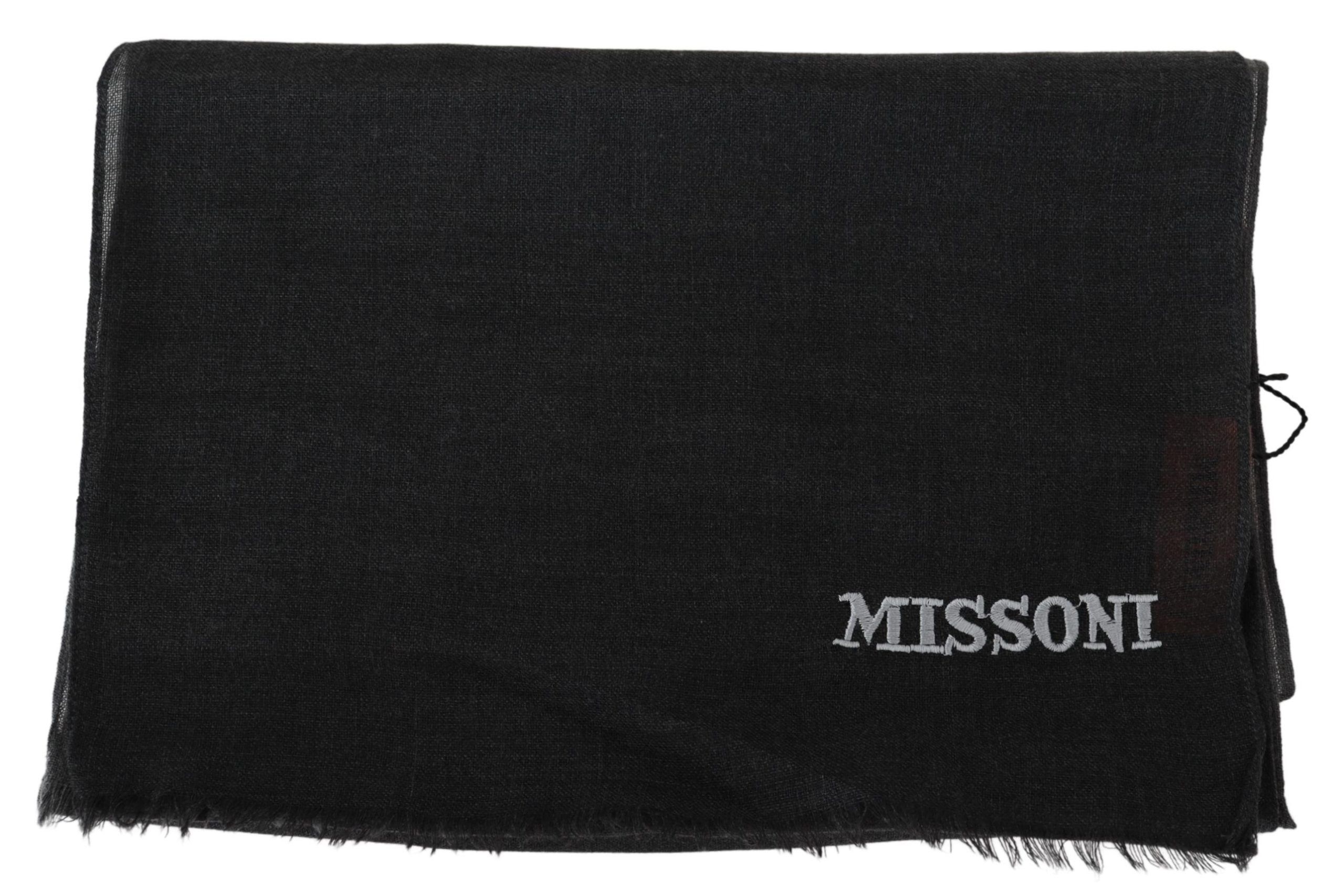 1516361.jpg Elegant Black Wool Scarf with Fringes - Image 4