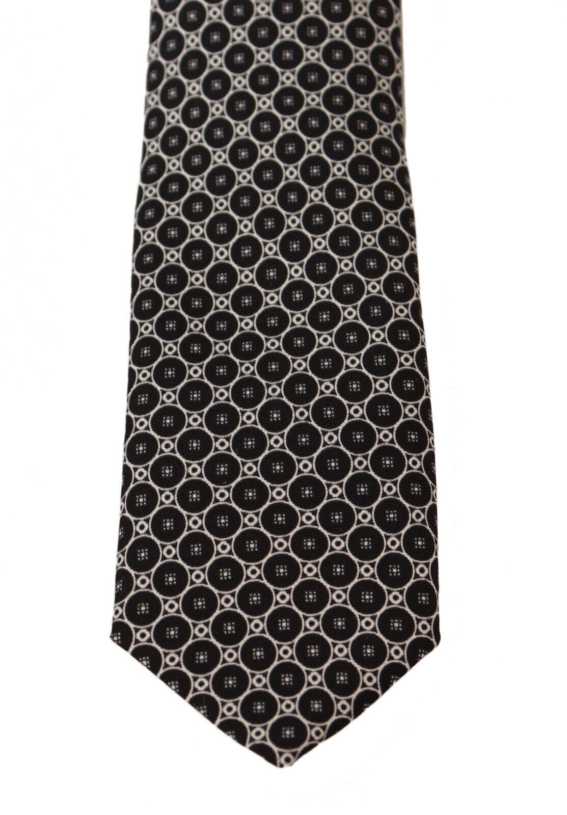 1579827.jpg Elegant Patterned Black Silk Tie - Image 2
