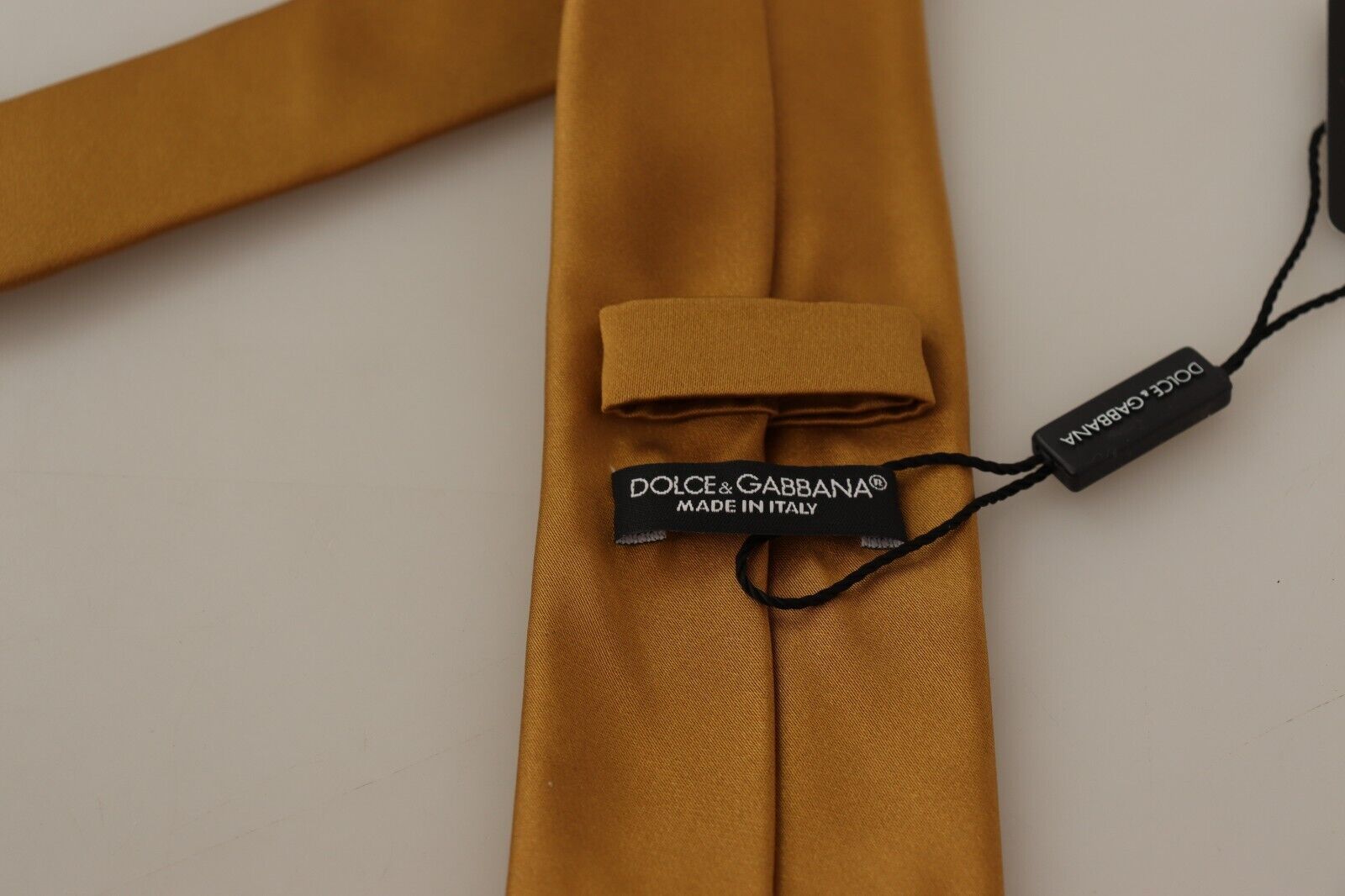 1579845.jpg Elegant Brown Silk Men's Tie - Image 3