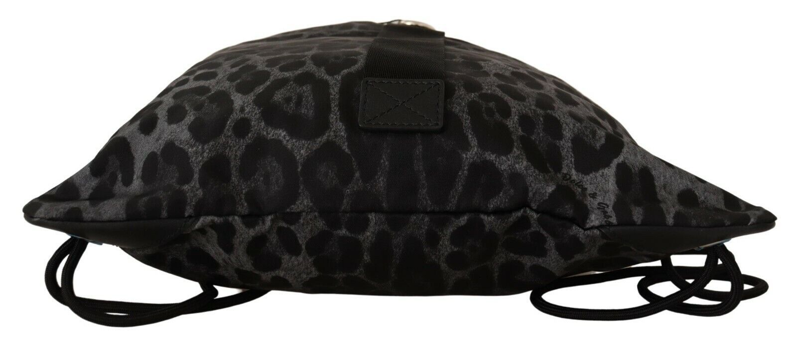 1587070.jpg Elegant Gray Leopard Backpack for Stylish Travels - Image 4