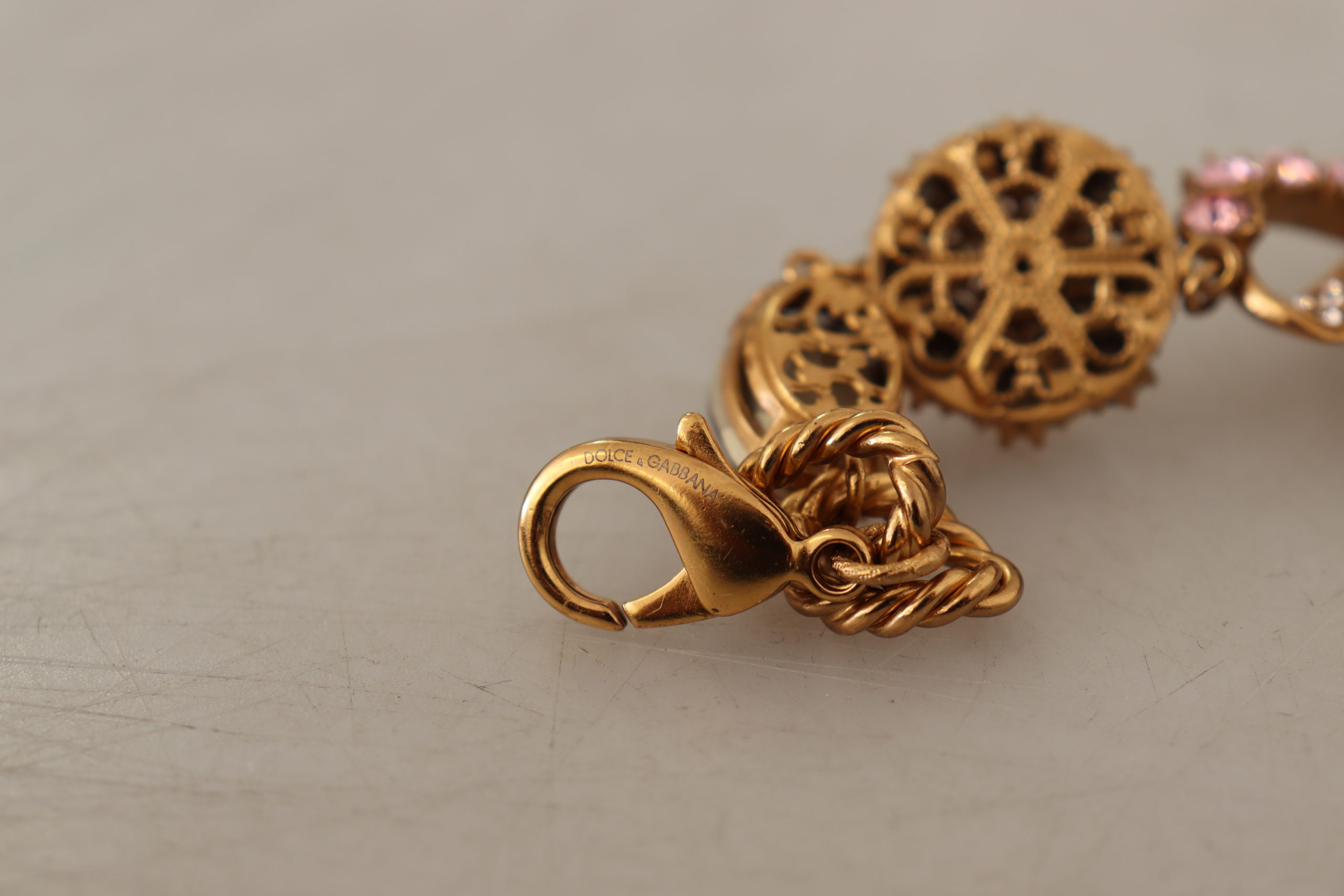 4058168.jpg Elegant Crystal Charm Gold Bracelet - Image 6