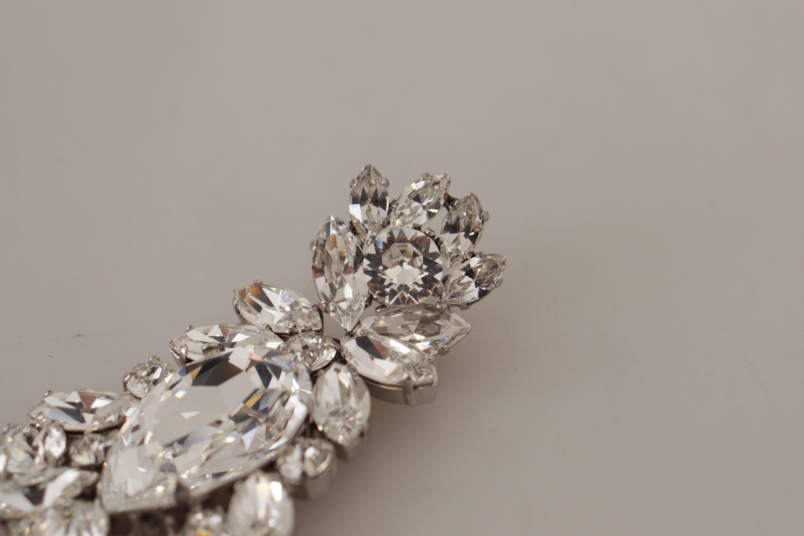4121038.jpg Elegant Large Baroque Crystal Brooch - Image 2