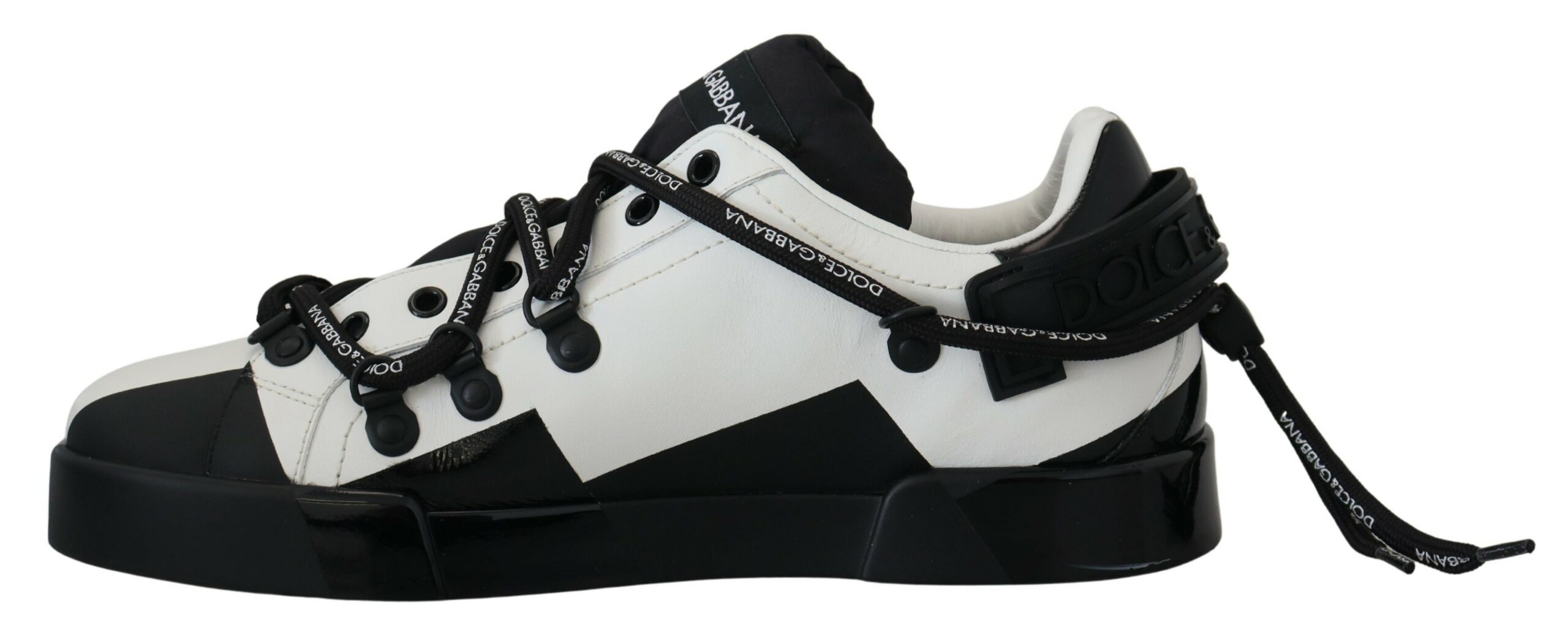 4200125.jpg Chic Monochrome Low Top Sneakers - Image 3