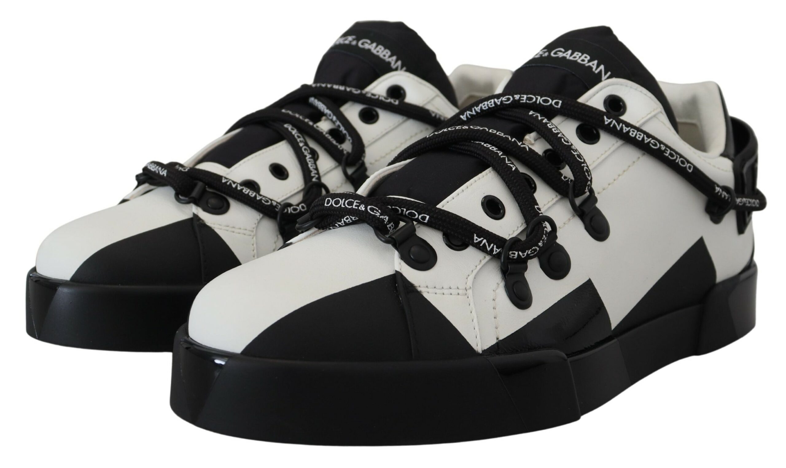 4200129.jpg Chic Monochrome Low Top Sneakers - Image 6