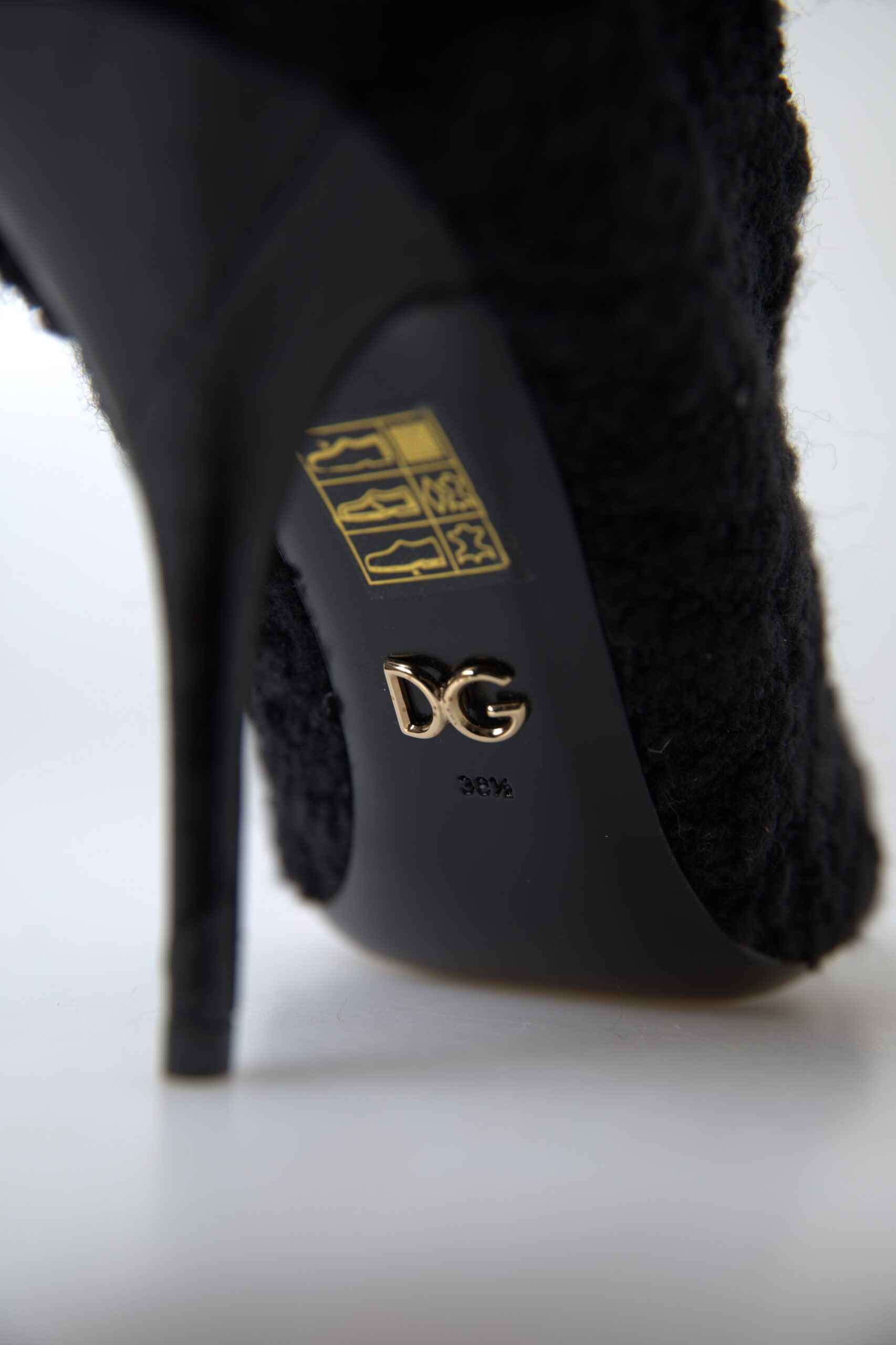 4299565.jpeg Elegant Virgin Wool Mid Calf Boots - Image 5