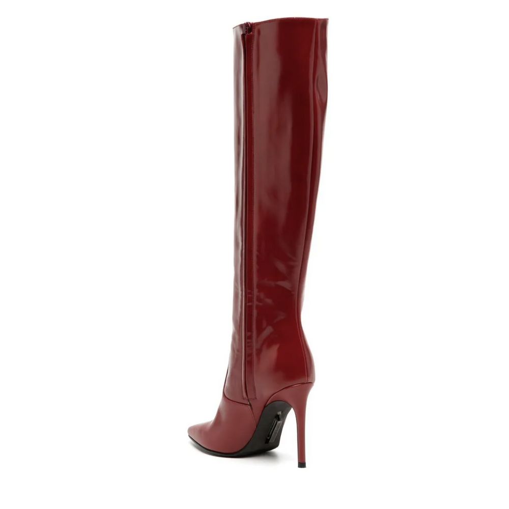 Screenshot Chic Scarlet Patent Leather Stiletto Boots - Image 3