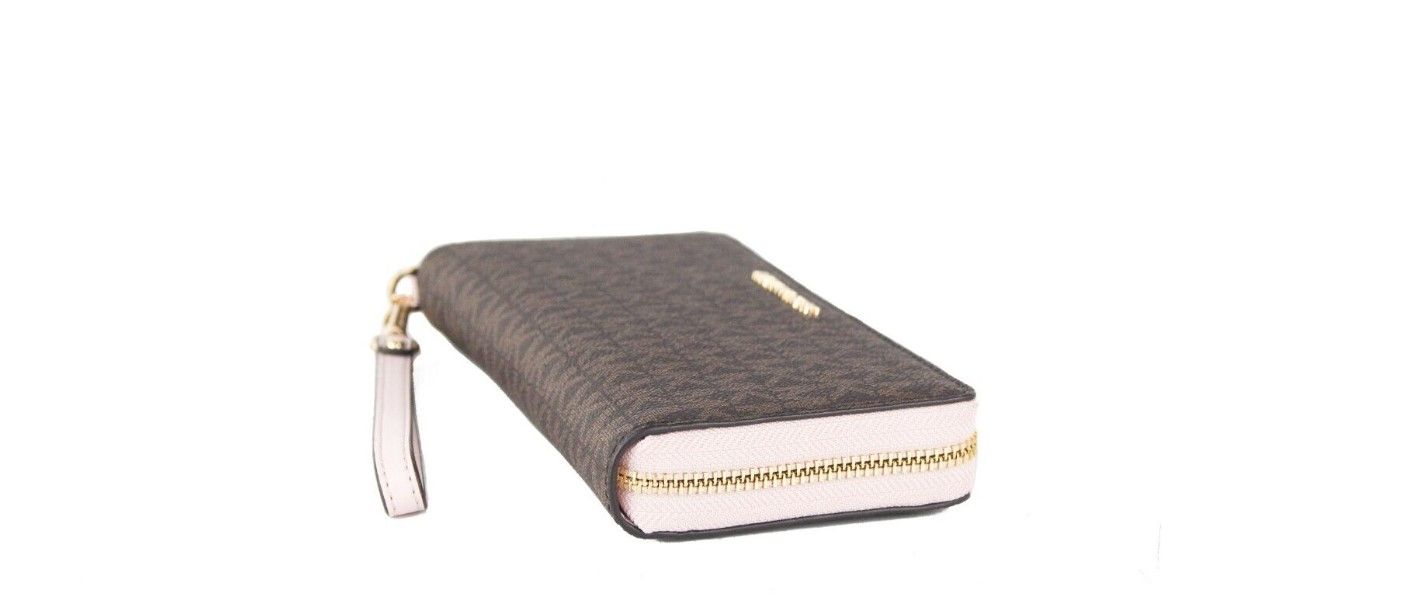 Screenshot_10-6-e92d1ffa-5d3.jpg Jet Set Travel Large Brown Signature Pink Continental Wrist Wallet - Image 4